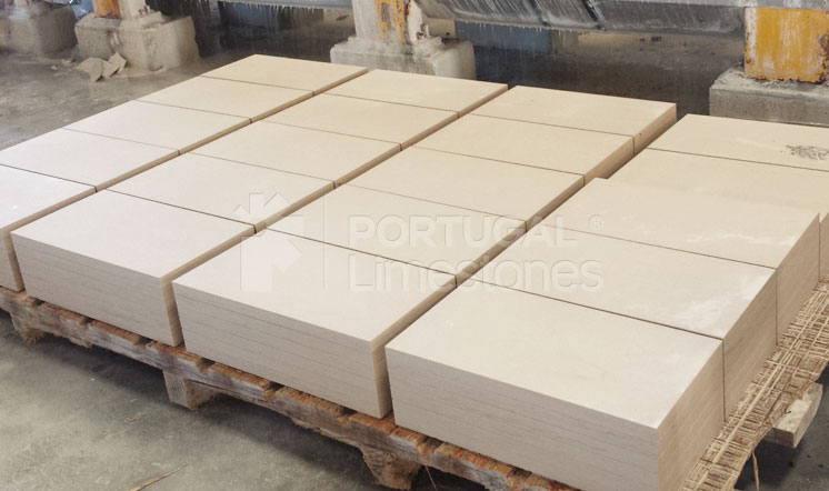 St Hubert limestone tiles production